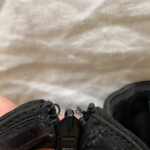 Babaton Roshan Jumpsuit - Picture 6 of 8